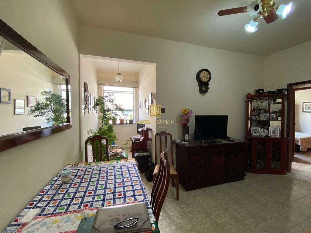 Imagens do imóveis Apartamento Amplo de Dois Quartos e Dependência na Rua André Cavalcanti CentroRJ