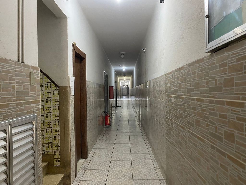 Imagens do imóveis Apartamento Amplo de Dois Quartos e Dependência na Rua André Cavalcanti CentroRJ