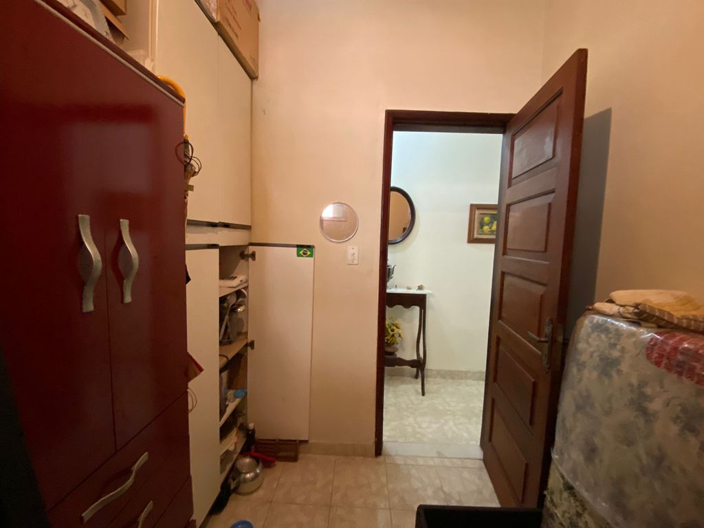 Imagens do imóveis Apartamento Amplo de Dois Quartos e Dependência na Rua André Cavalcanti CentroRJ