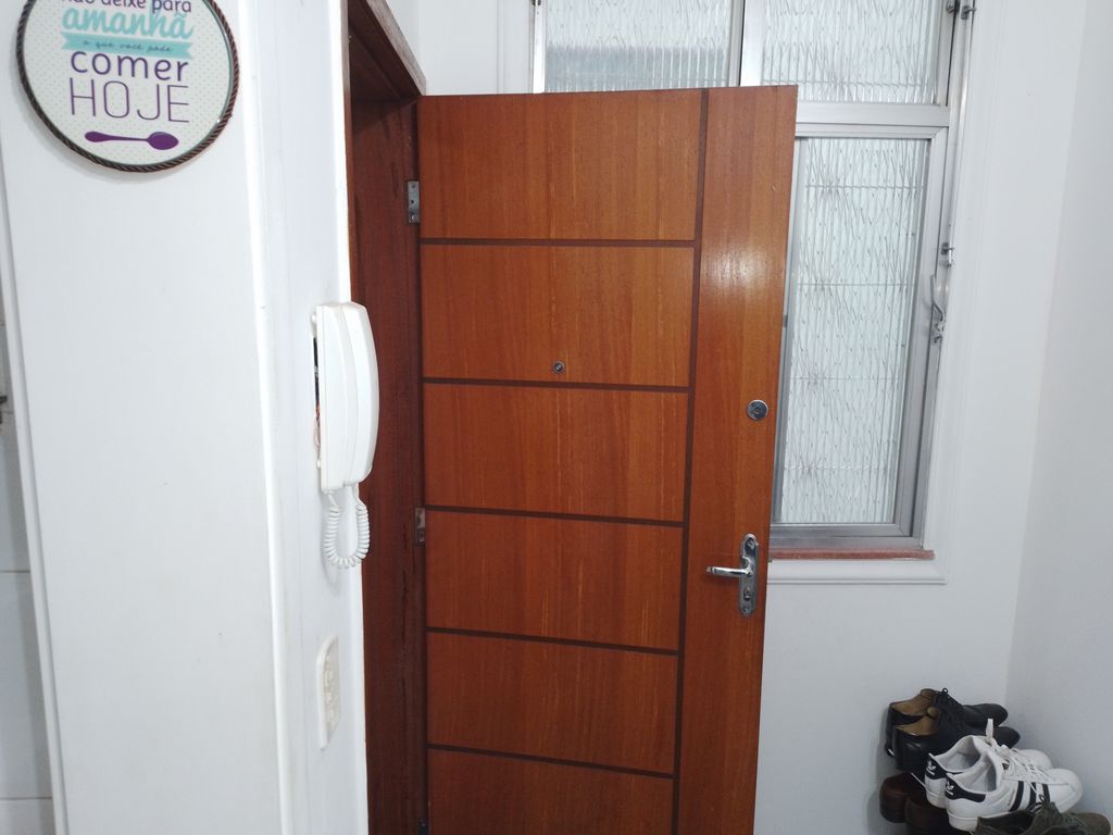 Imagens do imóveis Apartamento quarto e sala reformado no Catete imperdível!!!