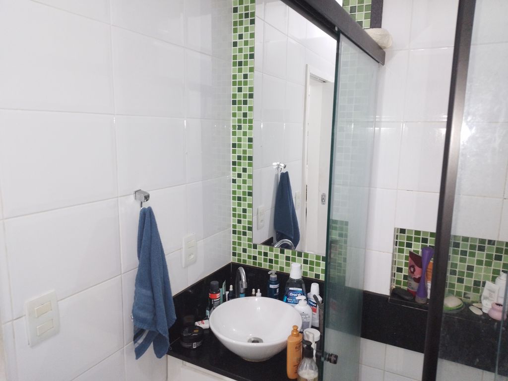 Imagens do imóveis Apartamento quarto e sala reformado no Catete imperdível!!!