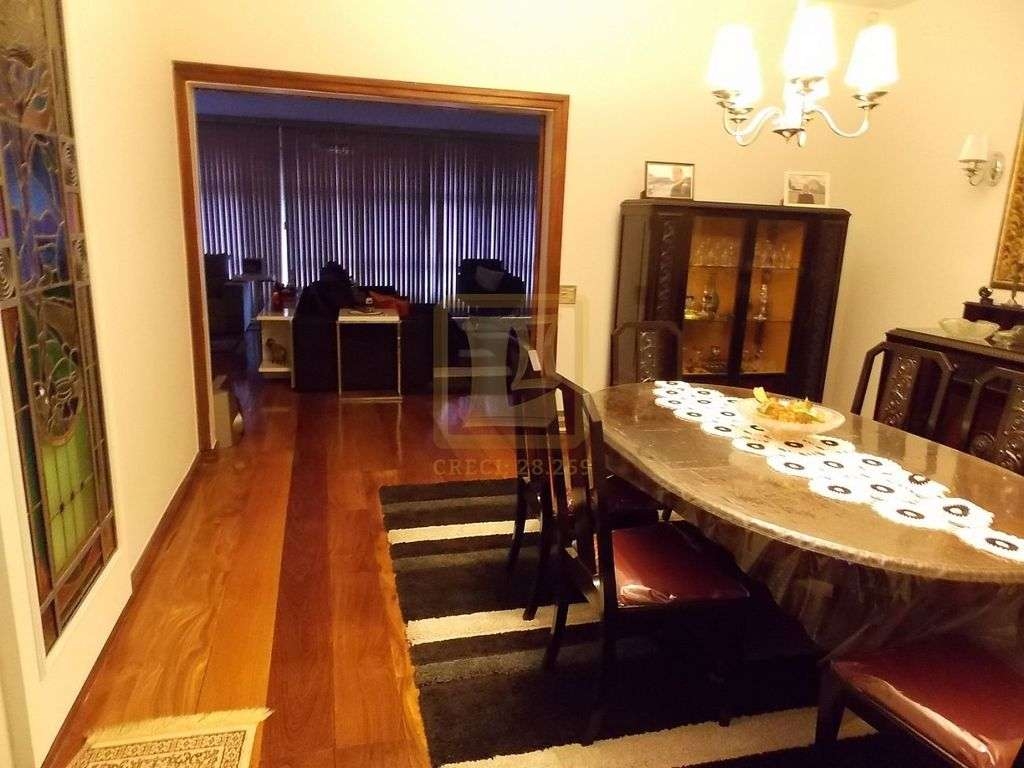 Imagens do imóveis Apartamento com Cinco Dormitórios na Tijuca