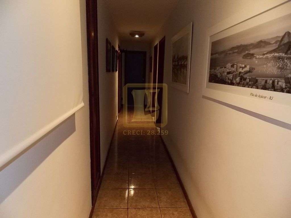 Imagens do imóveis Apartamento com Cinco Dormitórios na Tijuca