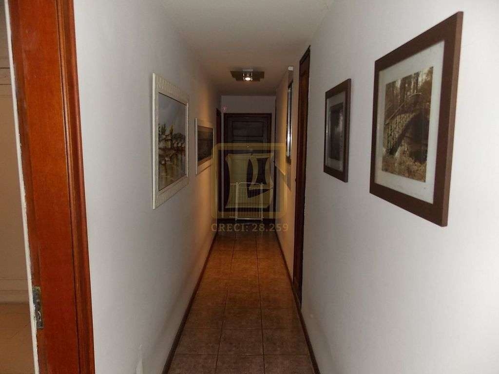 Imagens do imóveis Apartamento com Cinco Dormitórios na Tijuca