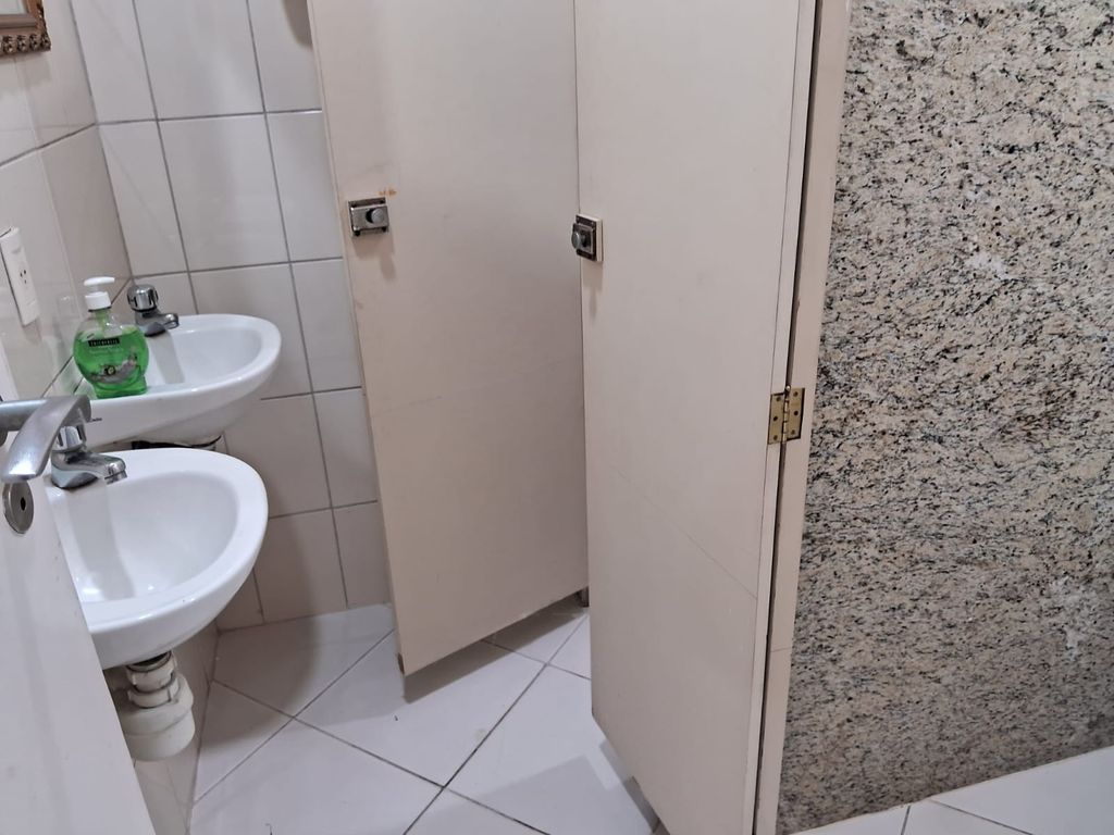 Imagens do imóveis conjugadão no centro do Rio de janeiro