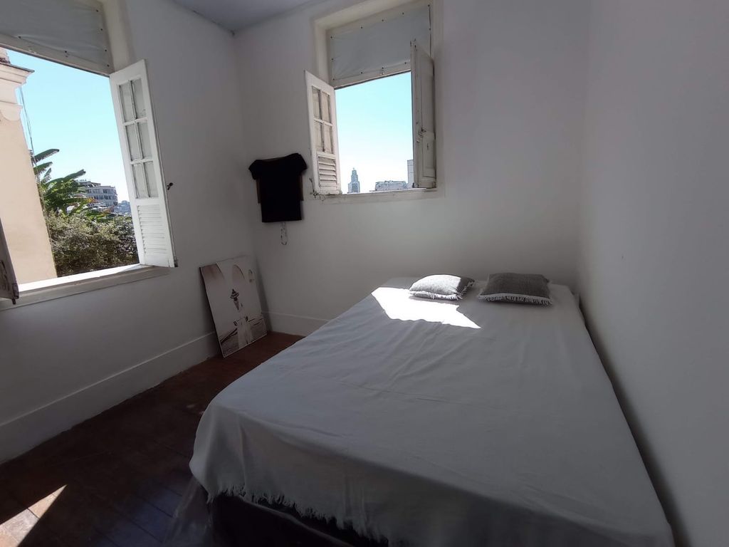 Imagens do imóveis Casa de vila na rua Riachuelo Rio de Janeiro