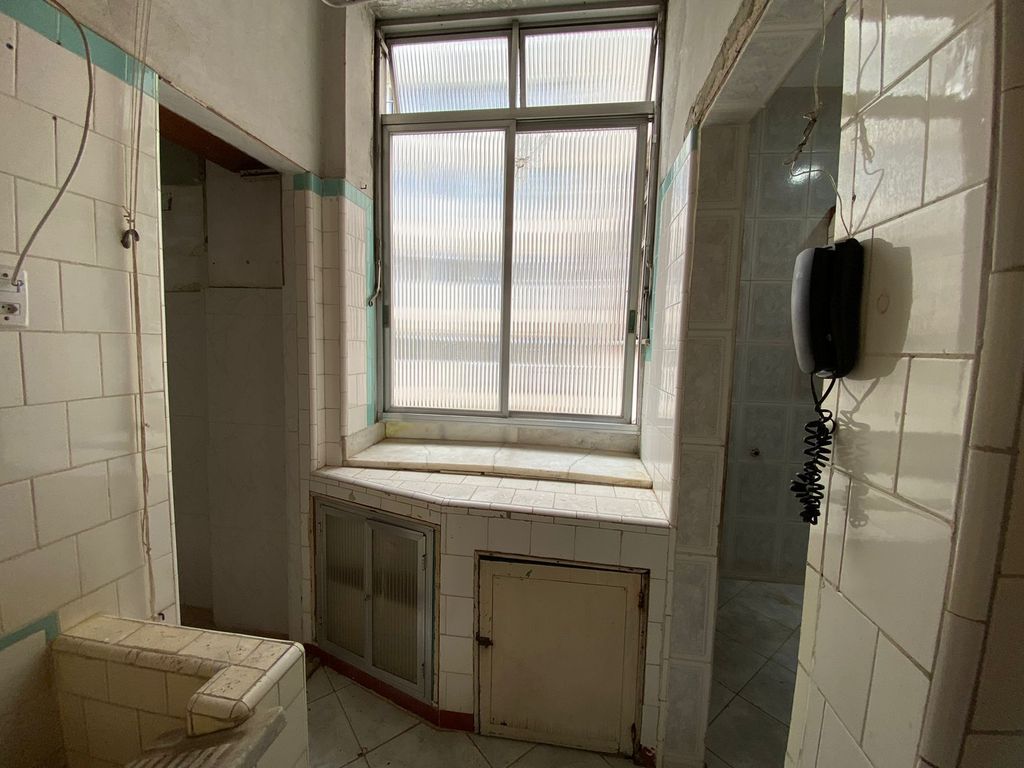 Imagens do imóveis Apartamento de Três Quartos com 103m² no Bairro de Fátima no Centro RJ