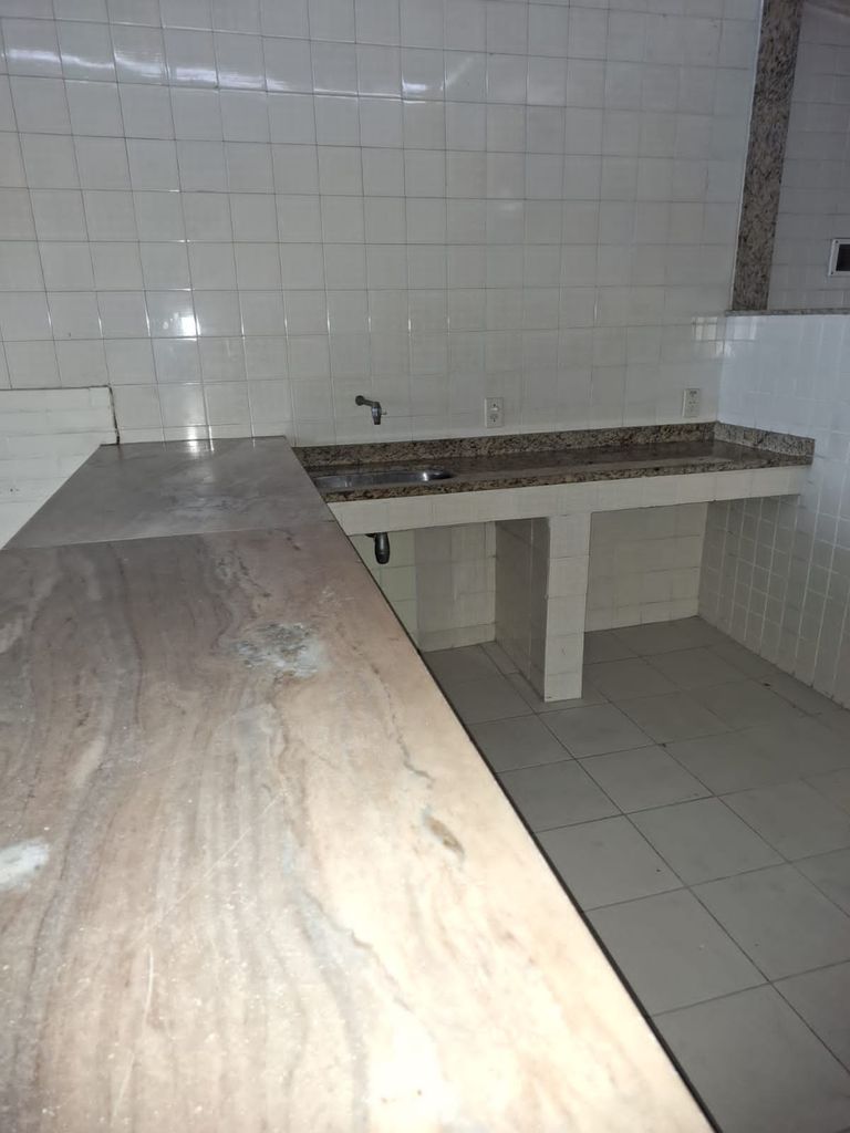 Imagens do imóveis Apartamento de Três Quartos com 103m² no Bairro de Fátima no Centro RJ