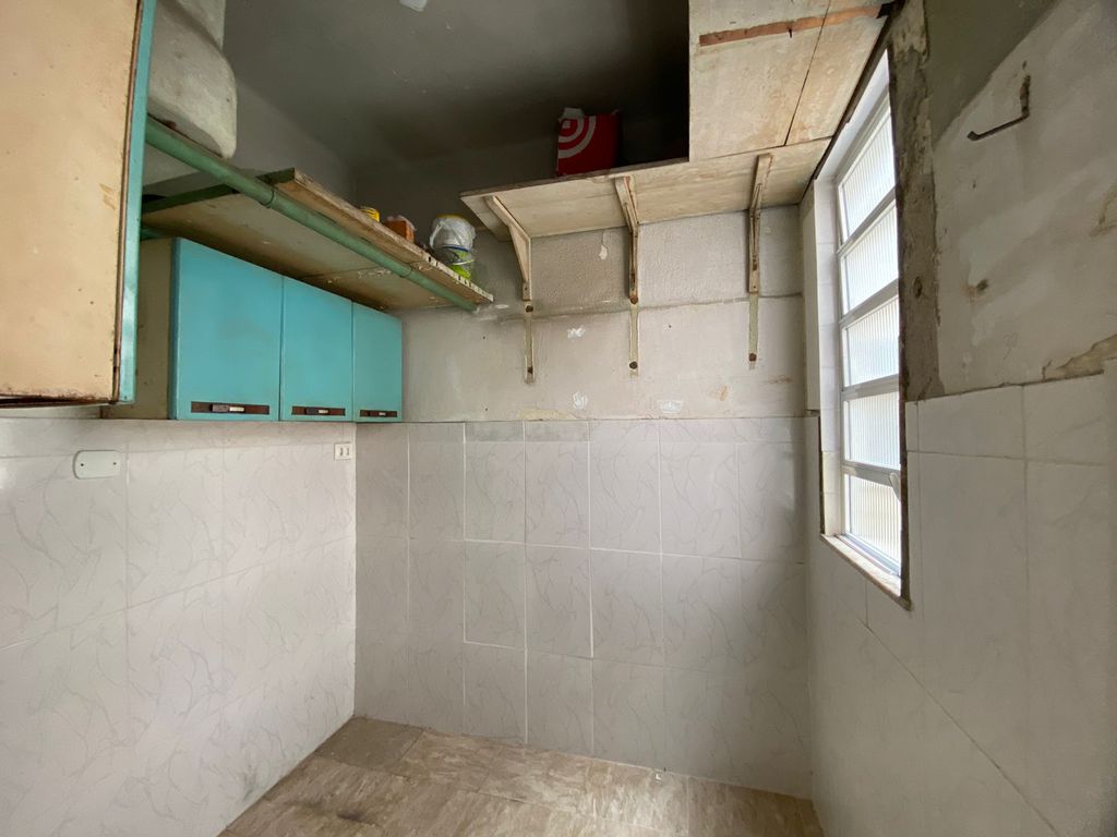 Imagens do imóveis Apartamento de Três Quartos com 103m² no Bairro de Fátima no Centro RJ