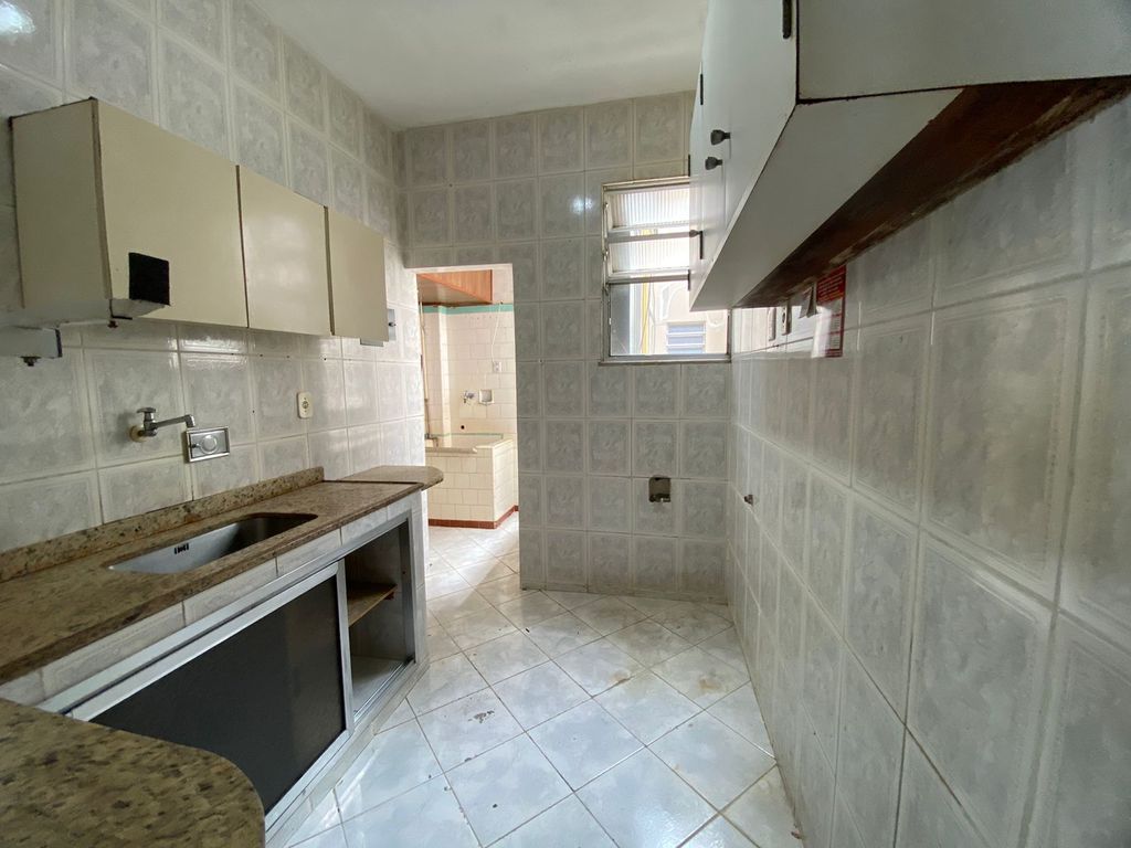 Imagens do imóveis Apartamento de Três Quartos com 103m² no Bairro de Fátima no Centro RJ