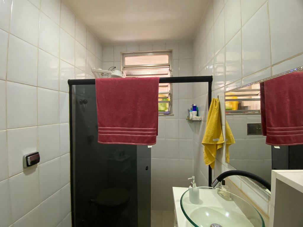 Imagens do imóveis Apartamento de Quarto e Sala Amplo na Rua Riachuelo no Centro do Rio de Janeiro