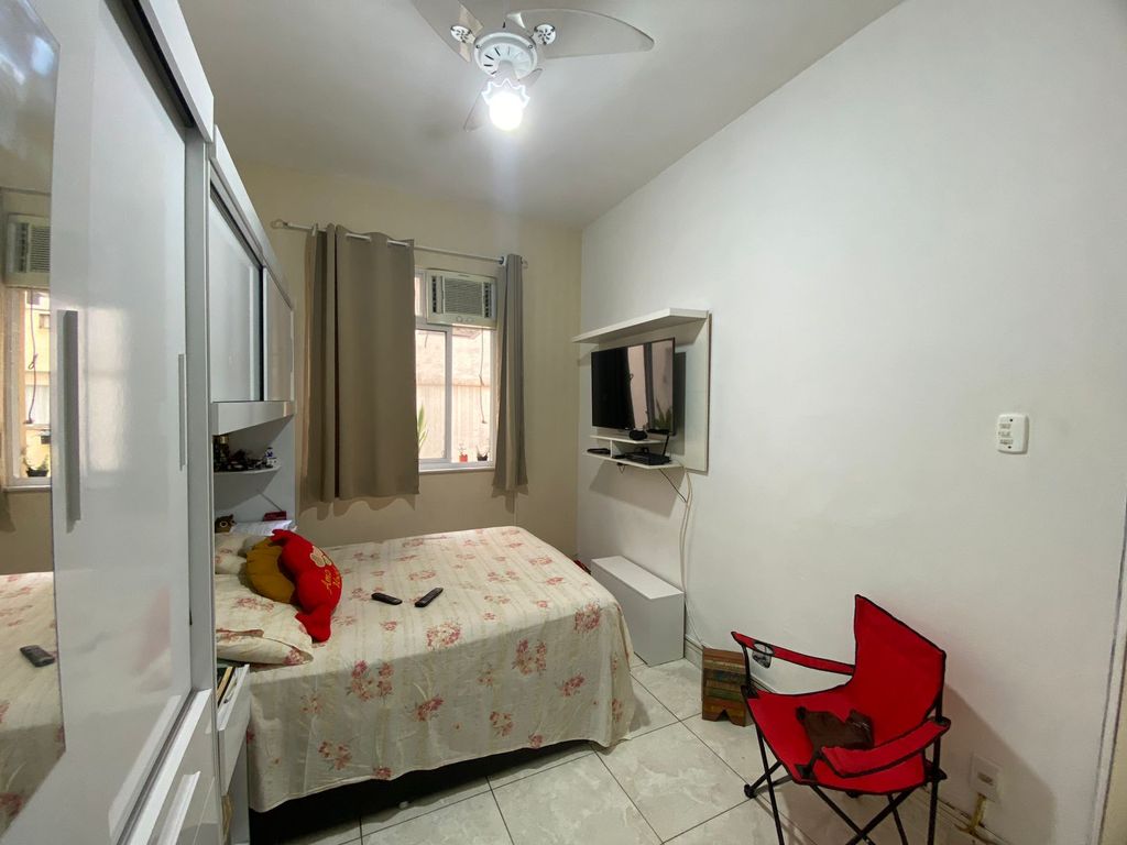 Imagens do imóveis Apartamento de Quarto e Sala Amplo na Rua Riachuelo no Centro do Rio de Janeiro