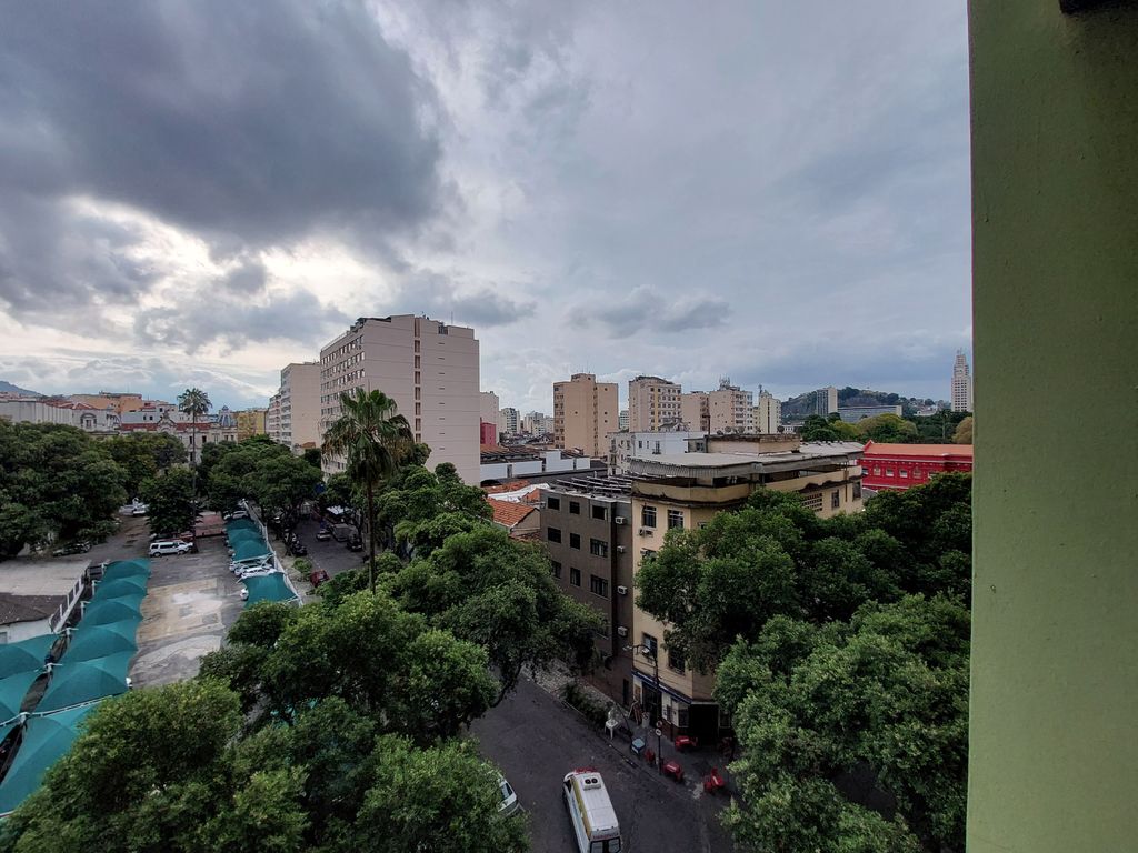 Imagens do imóveis Apartamento Dois Quartos No Centro
