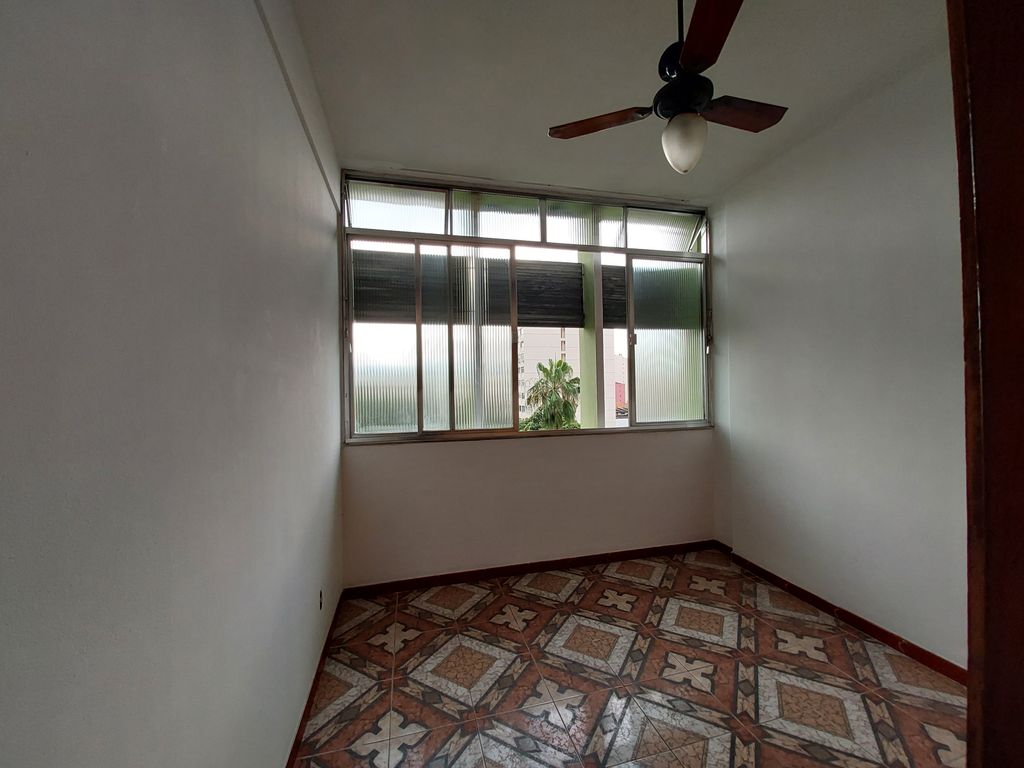 Imagens do imóveis Apartamento Dois Quartos No Centro