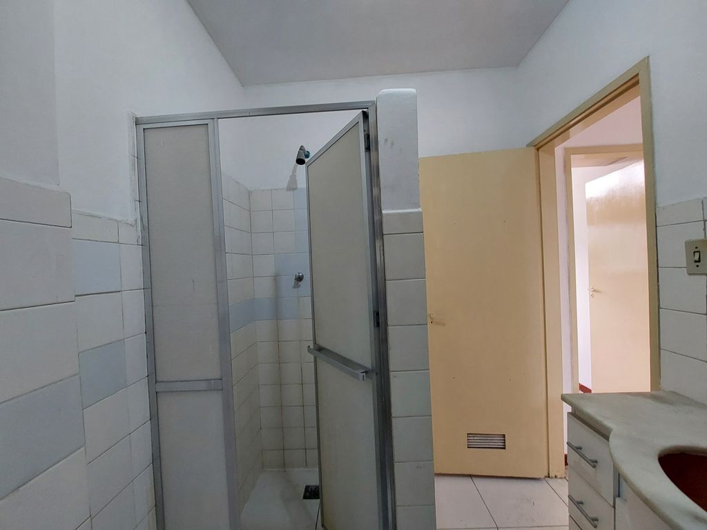 Imagens do imóveis Apartamento Dois Quartos No Centro