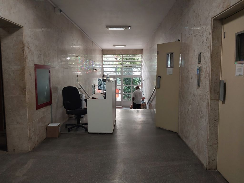 Imagens do imóveis Apartamento Dois Quartos No Centro