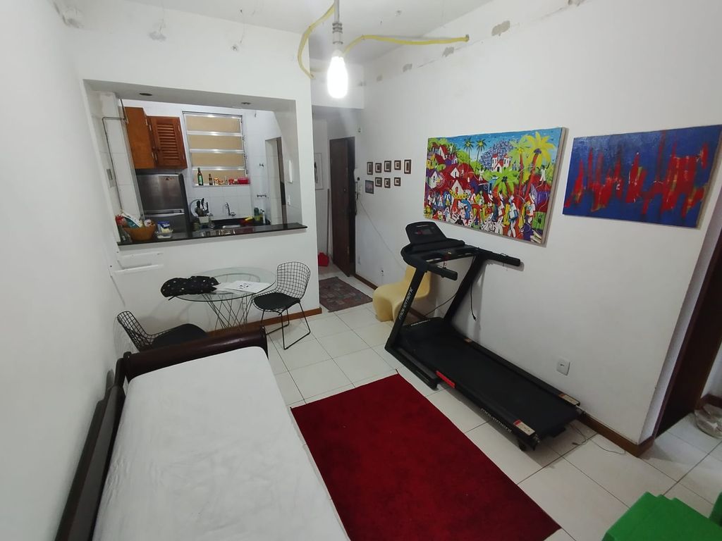 Imagens do imóveis Apartamento Quarto e Sala na Rua do Rezende