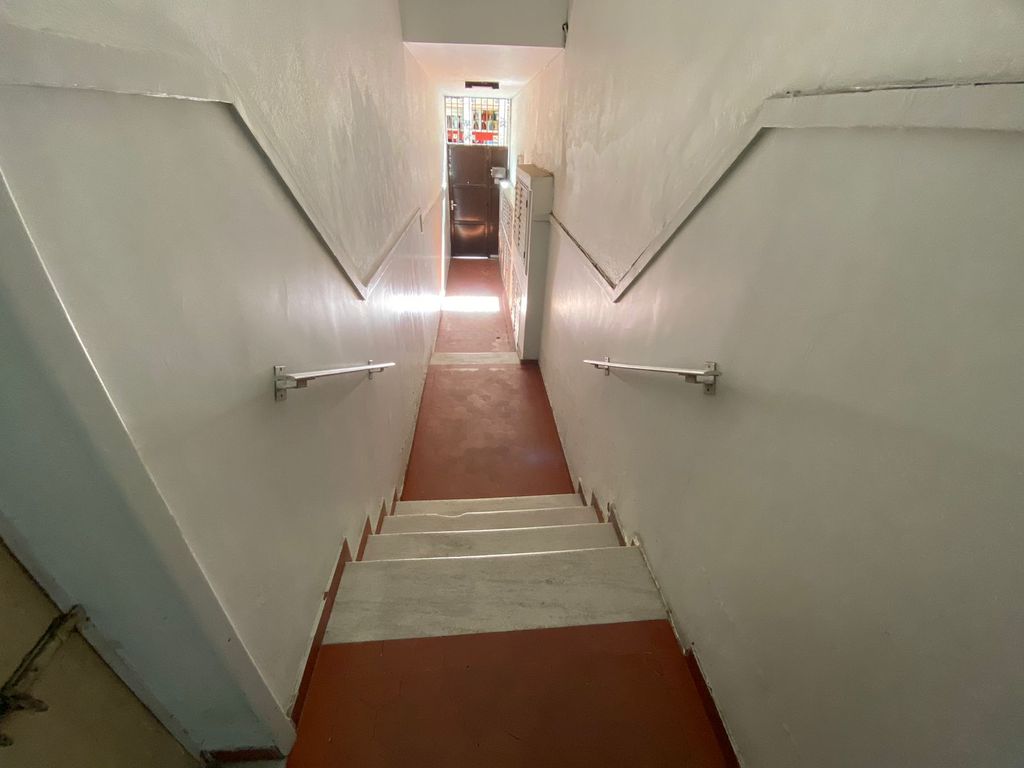 Imagens do imóveis Apartamento Tipo Casa Com Três Quartos e Área externa no Centro Rio de Janeiro