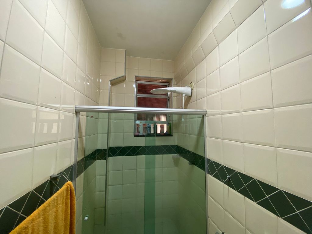 Imagens do imóveis Apartamento Tipo Casa Com Três Quartos e Área externa no Centro Rio de Janeiro