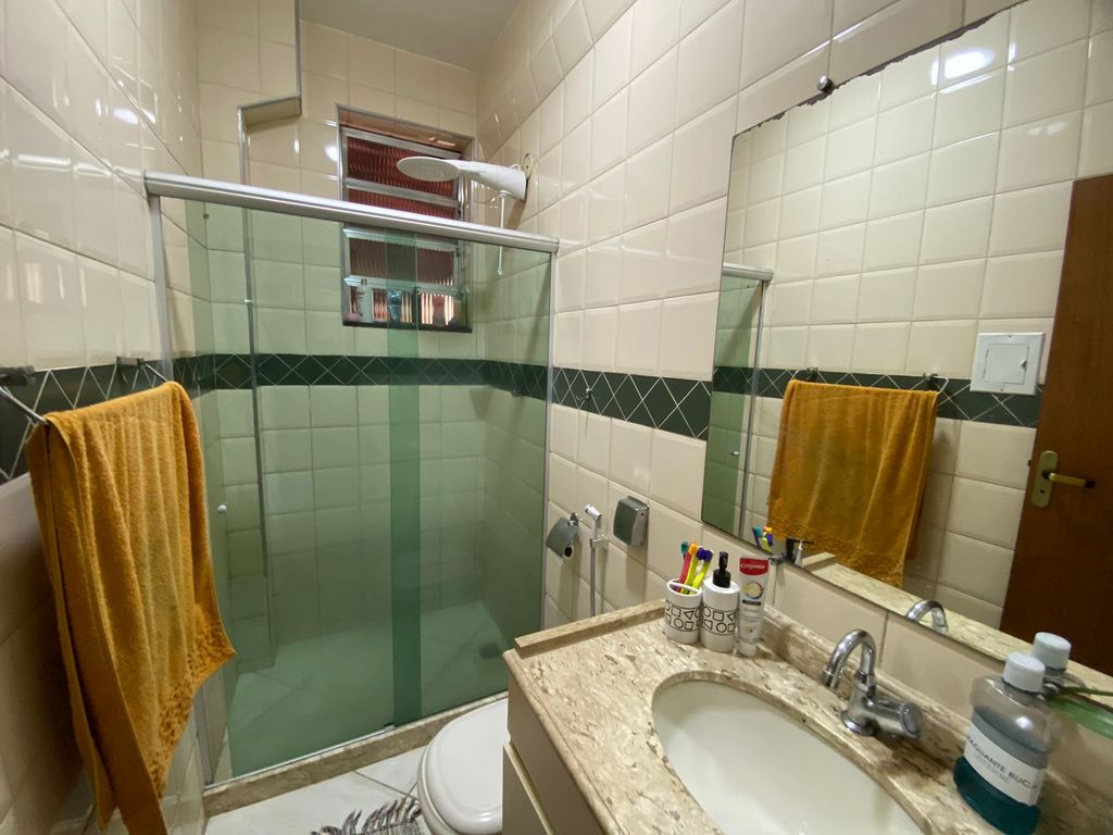 Imagens do imóveis Apartamento Tipo Casa Com Três Quartos e Área externa no Centro Rio de Janeiro