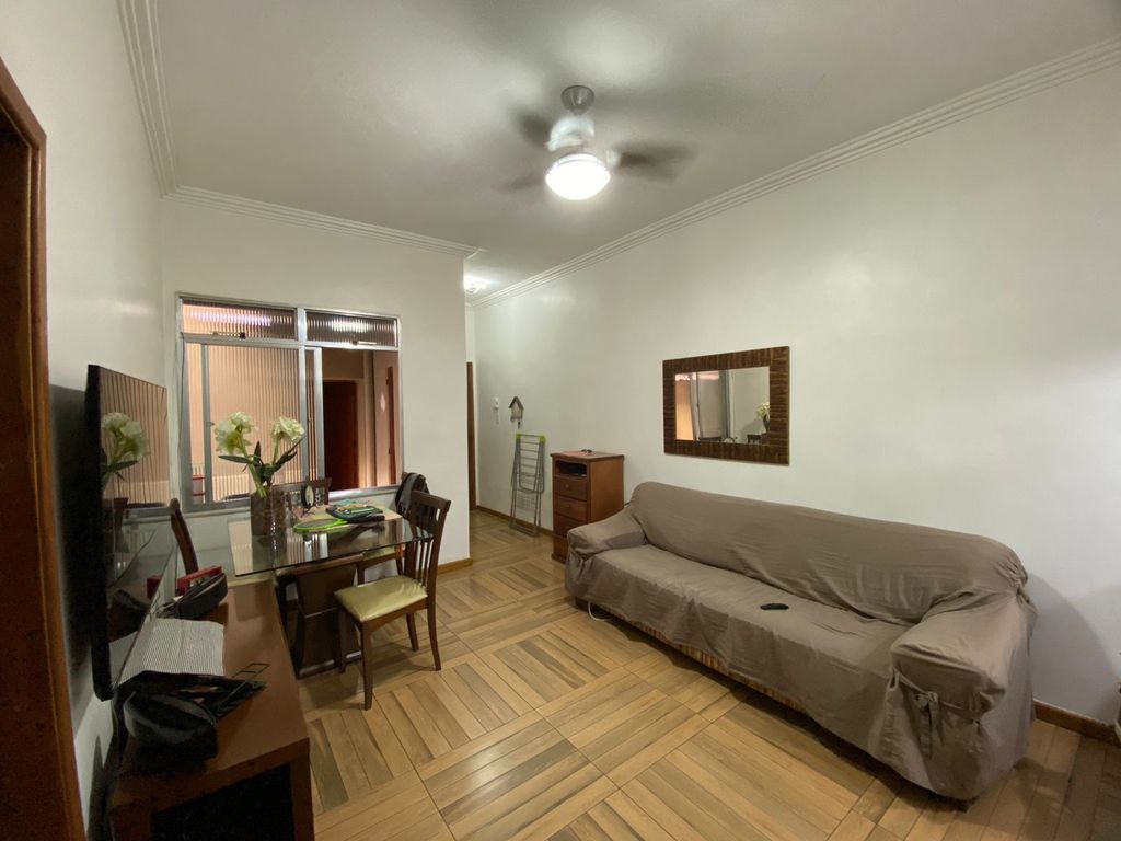 Imagens do imóveis Apartamento Tipo Casa Com Três Quartos e Área externa no Centro Rio de Janeiro