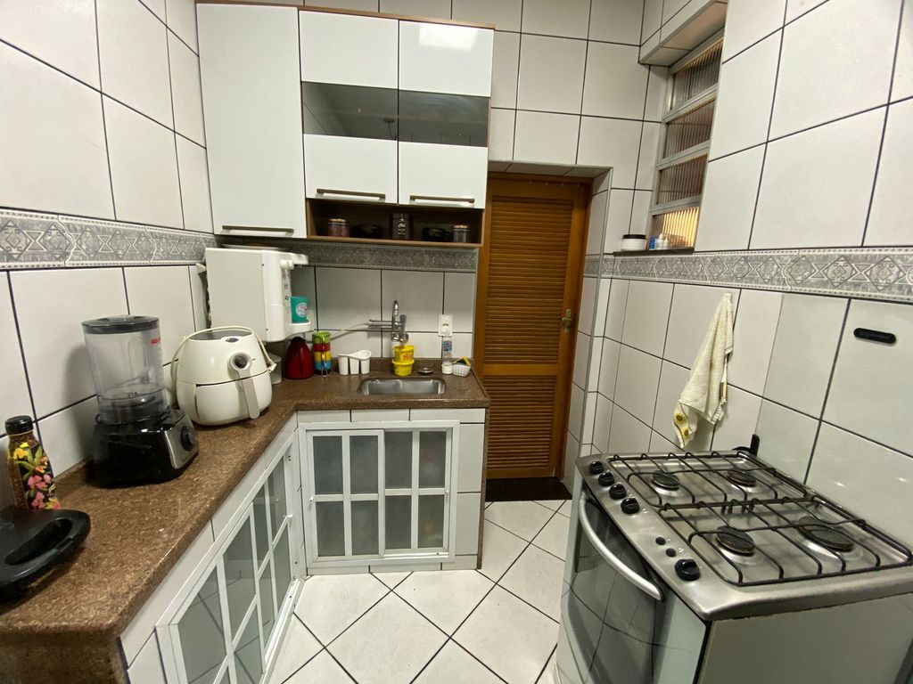 Imagens do imóveis Apartamento Tipo Casa Com Três Quartos e Área externa no Centro Rio de Janeiro