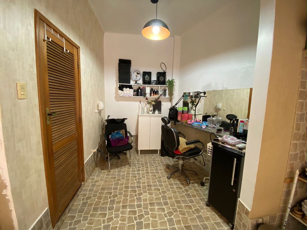 Imagens do imóveis Apartamento Tipo Casa Com Três Quartos e Área externa no Centro Rio de Janeiro