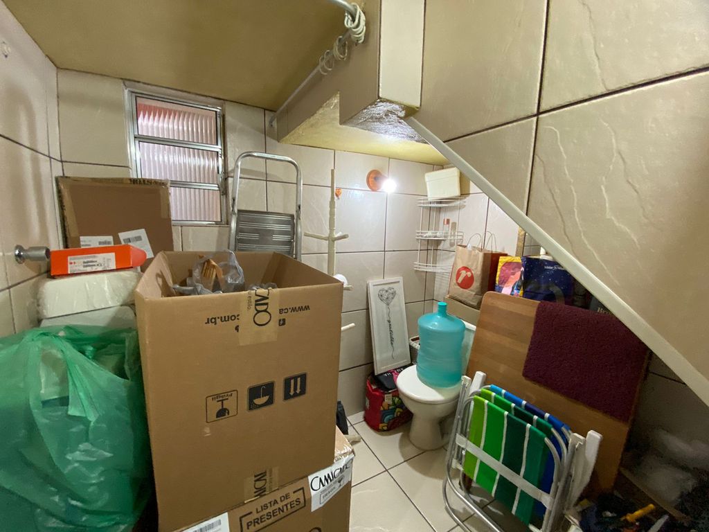 Imagens do imóveis Apartamento Tipo Casa Com Três Quartos e Área externa no Centro Rio de Janeiro