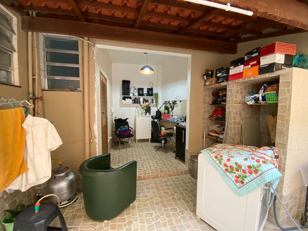 Imagens do imóveis Apartamento Tipo Casa Com Três Quartos e Área externa no Centro Rio de Janeiro