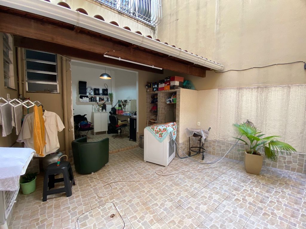 Imagens do imóveis Apartamento Tipo Casa Com Três Quartos e Área externa no Centro Rio de Janeiro