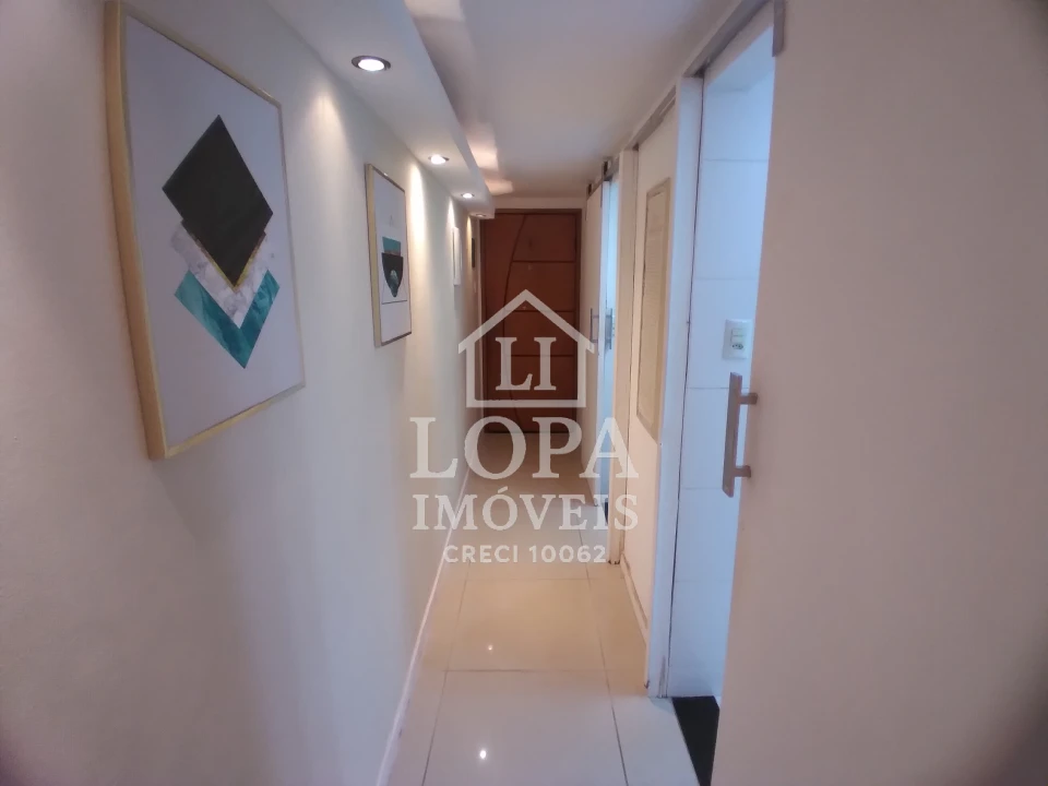 Imagens do imóveis Um apartamento dividido em dois, à venda em Copacabana com cento e vinte metros por  um milhão e quarenta mil reais