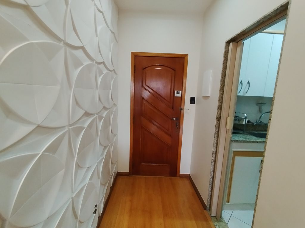 Imagens do imóveis Apartamento de Sala Dois Quartos com Área de serviços em centro Rio de Janeiro