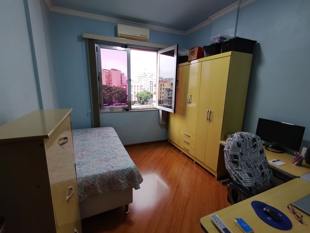 Imagens do imóveis Apartamento de Sala Dois Quartos com Área de serviços em centro Rio de Janeiro