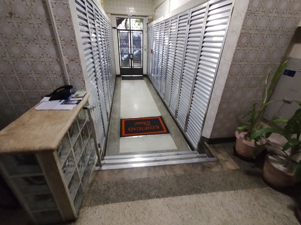 Imagens do imóveis Apartamento de Sala Dois Quartos com Área de serviços em centro Rio de Janeiro