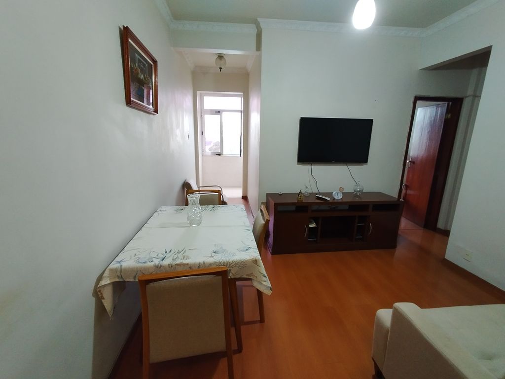 Imagens do imóveis Apartamento de Sala e Dois Quartos e Dependência no Centro Rio de Janeiro
