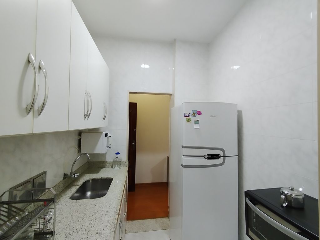 Imagens do imóveis Apartamento de Sala e Dois Quartos e Dependência no Centro Rio de Janeiro