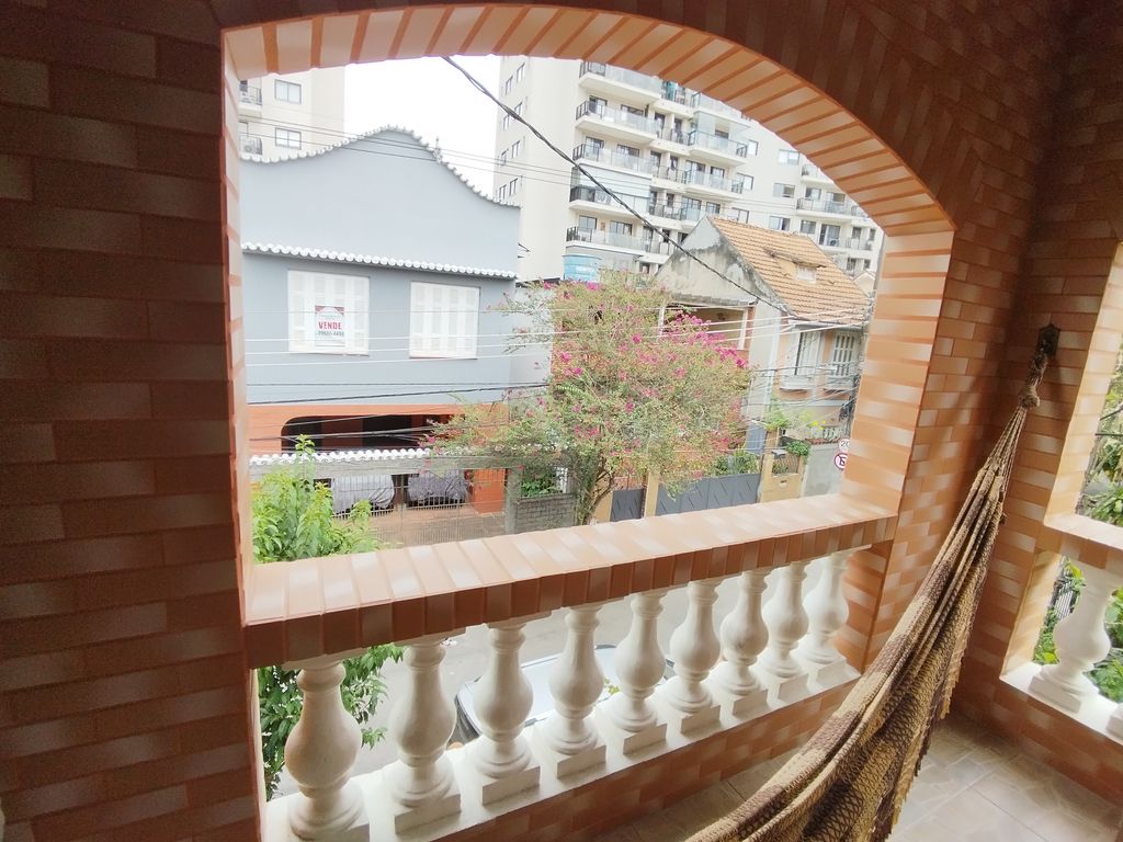 Imagens do imóveis Casa Duplex em Maracanã Rio de Janeiro, com quatro quartos com terraço