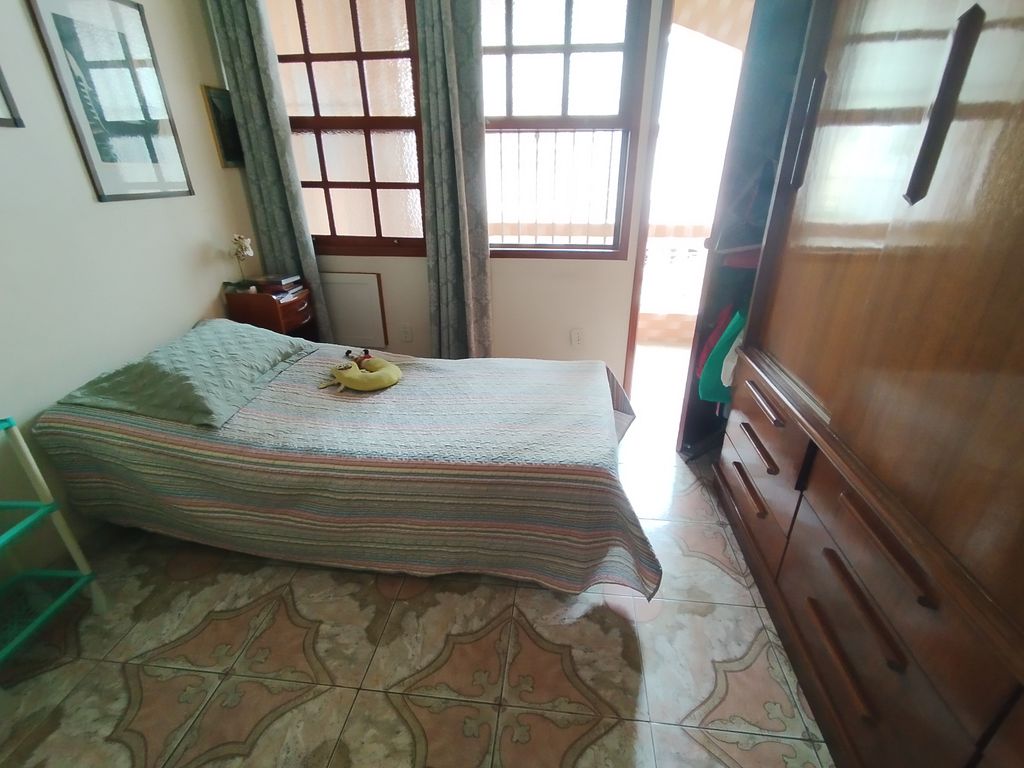 Imagens do imóveis Casa Duplex em Maracanã Rio de Janeiro, com quatro quartos com terraço