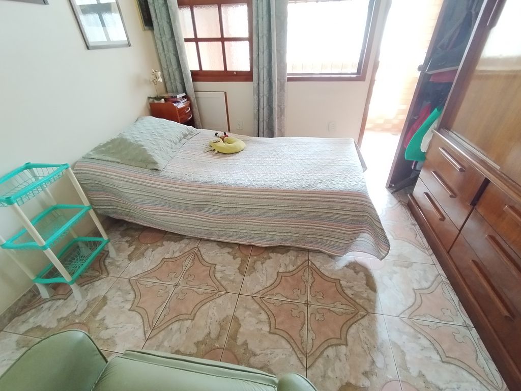 Imagens do imóveis Casa Duplex em Maracanã Rio de Janeiro, com quatro quartos com terraço