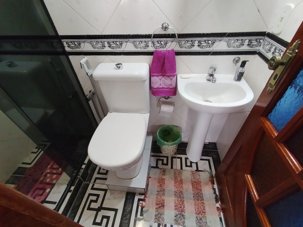 Imagens do imóveis Casa Duplex em Maracanã Rio de Janeiro, com quatro quartos com terraço