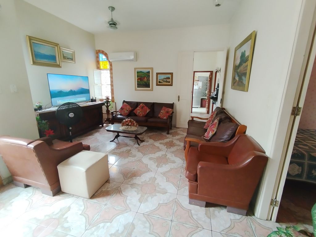 Imagens do imóveis Casa Duplex em Maracanã Rio de Janeiro, com quatro quartos com terraço