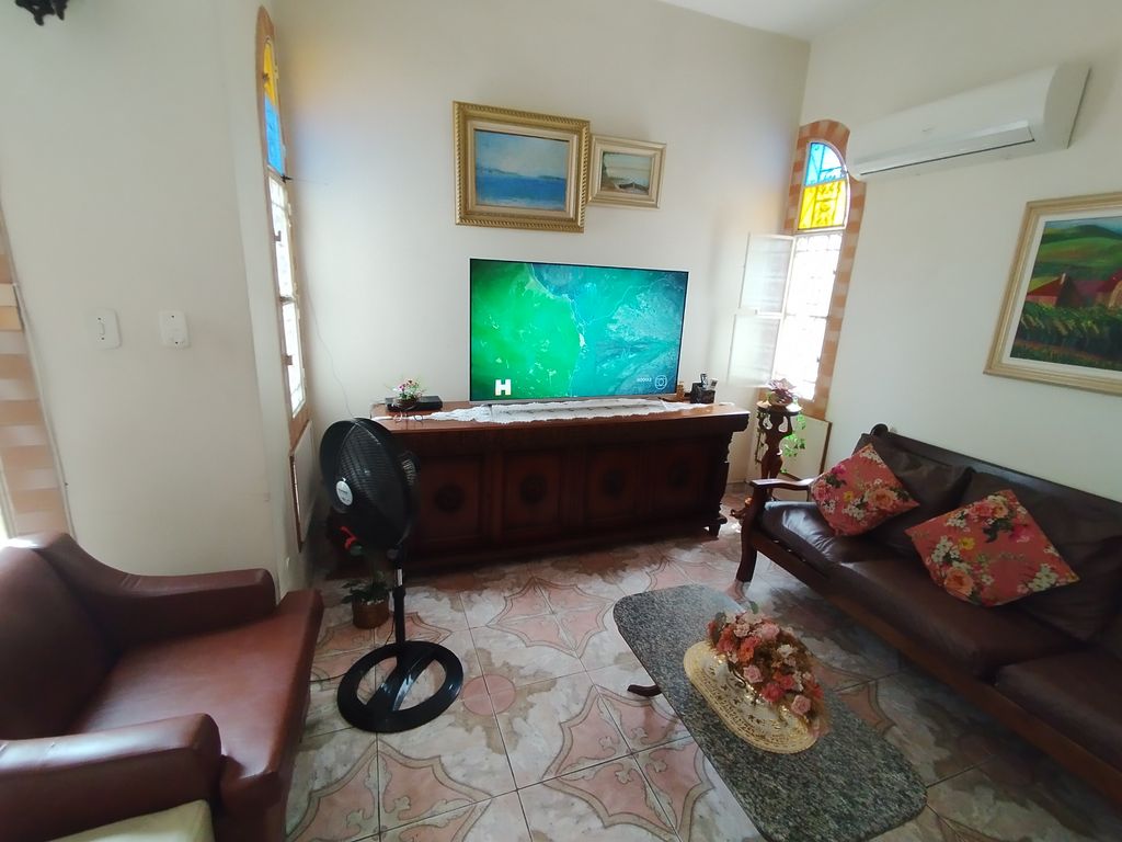 Imagens do imóveis Casa Duplex em Maracanã Rio de Janeiro, com quatro quartos com terraço