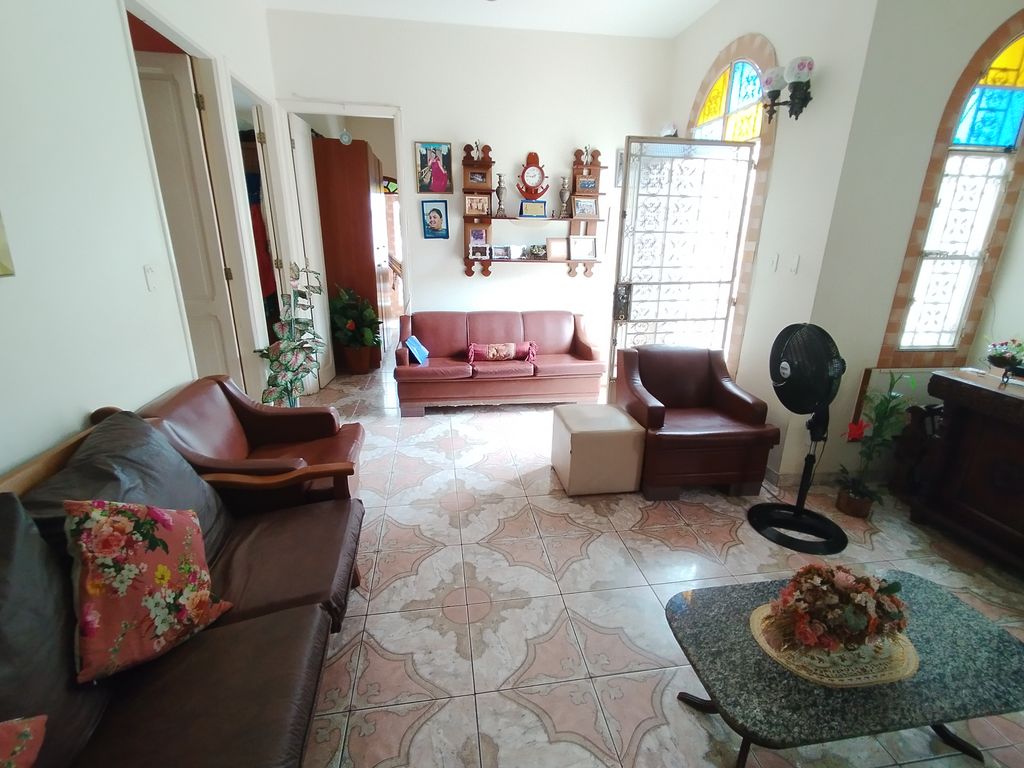 Imagens do imóveis Casa Duplex em Maracanã Rio de Janeiro, com quatro quartos com terraço
