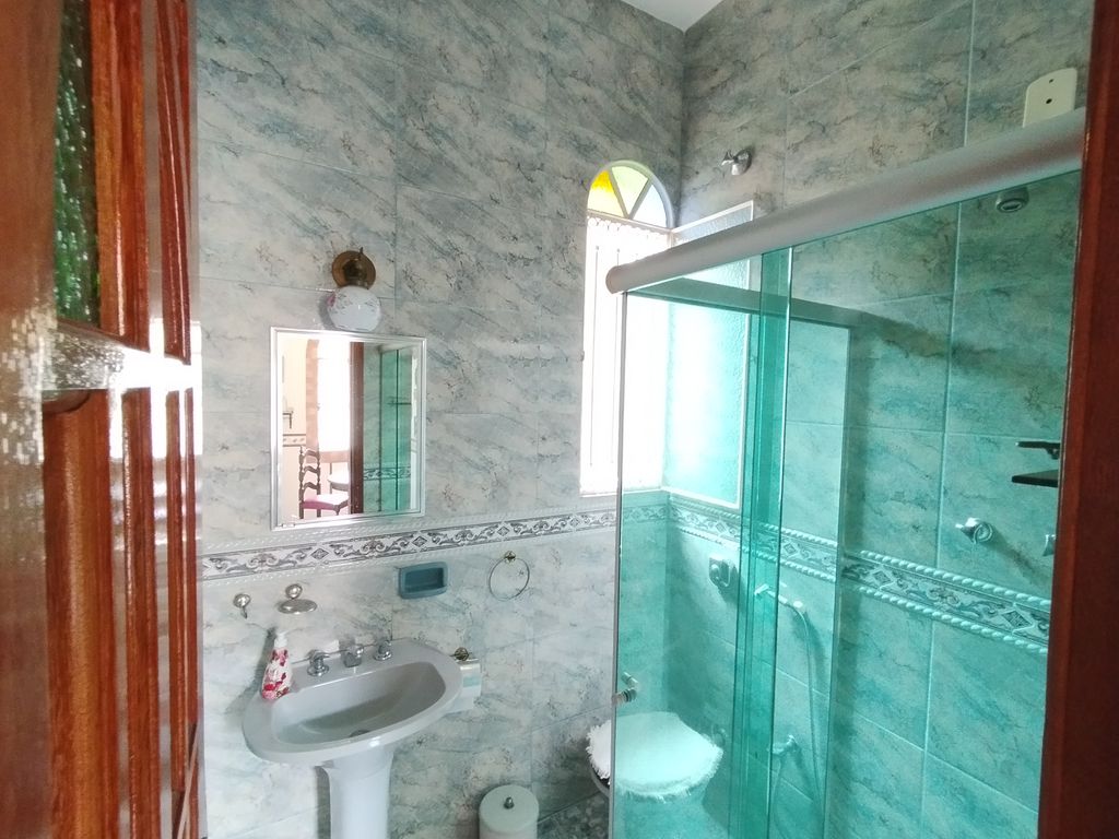 Imagens do imóveis Casa Duplex em Maracanã Rio de Janeiro, com quatro quartos com terraço
