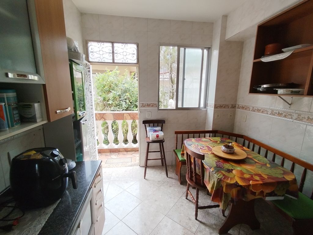 Imagens do imóveis Casa Duplex em Maracanã Rio de Janeiro, com quatro quartos com terraço