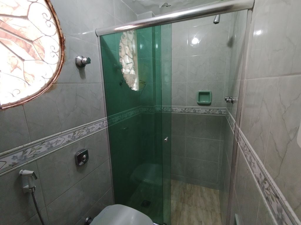 Imagens do imóveis Casa Duplex em Maracanã Rio de Janeiro, com quatro quartos com terraço