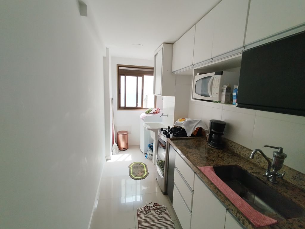 Imagens do imóveis Apartamento de Sala Dois Quartos, Varanda Área e Serviços  Tijuca Rio de Janeiro