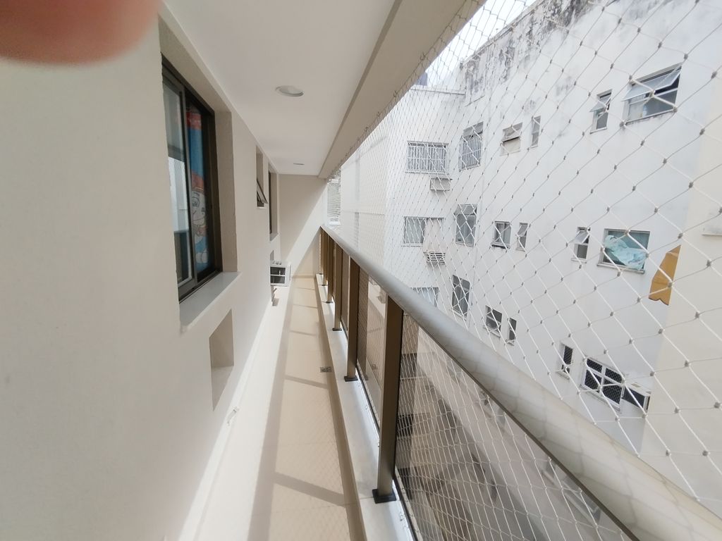 Imagens do imóveis Apartamento de Sala Dois Quartos, Varanda Área e Serviços  Tijuca Rio de Janeiro