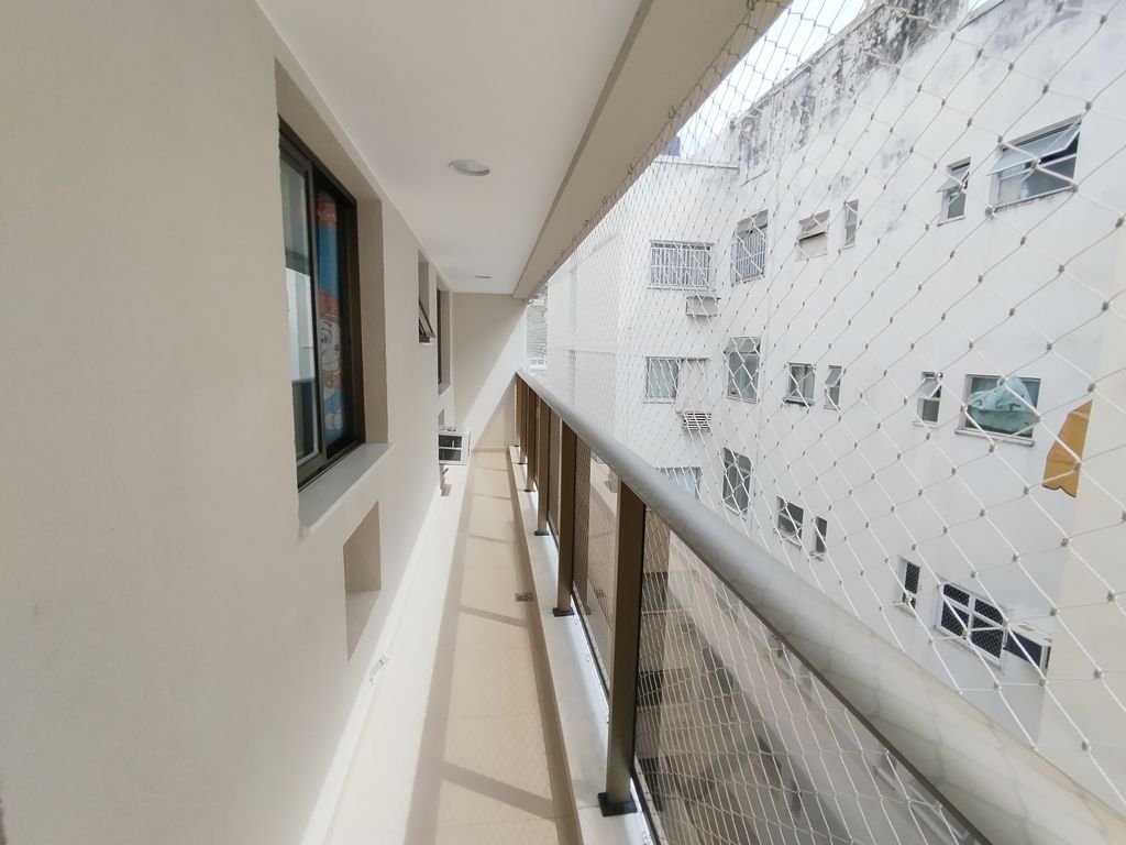 Imagens do imóveis Apartamento de Sala Dois Quartos, Varanda Área e Serviços  Tijuca Rio de Janeiro