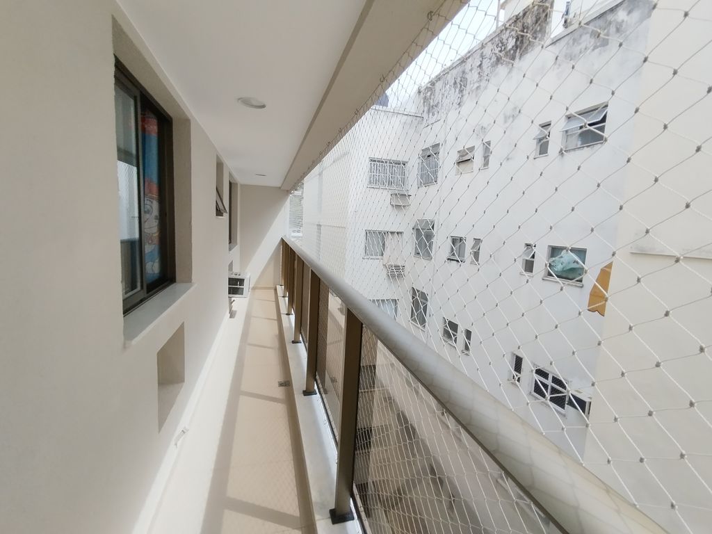 Imagens do imóveis Apartamento de Sala Dois Quartos, Varanda Área e Serviços  Tijuca Rio de Janeiro